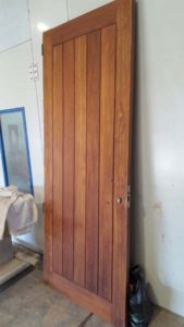 AFTER EARTHWOOD Oiled exterior cedar door